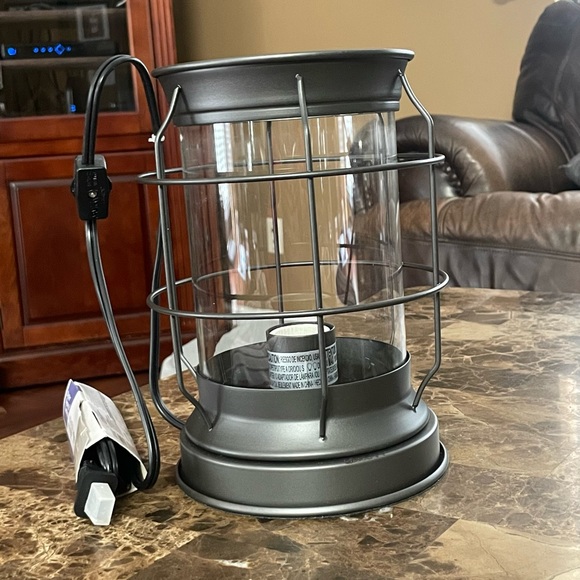 Better Homes & Gardens Modern Bronze Metal & Glass Edison Lantern - Picture 14 of 15